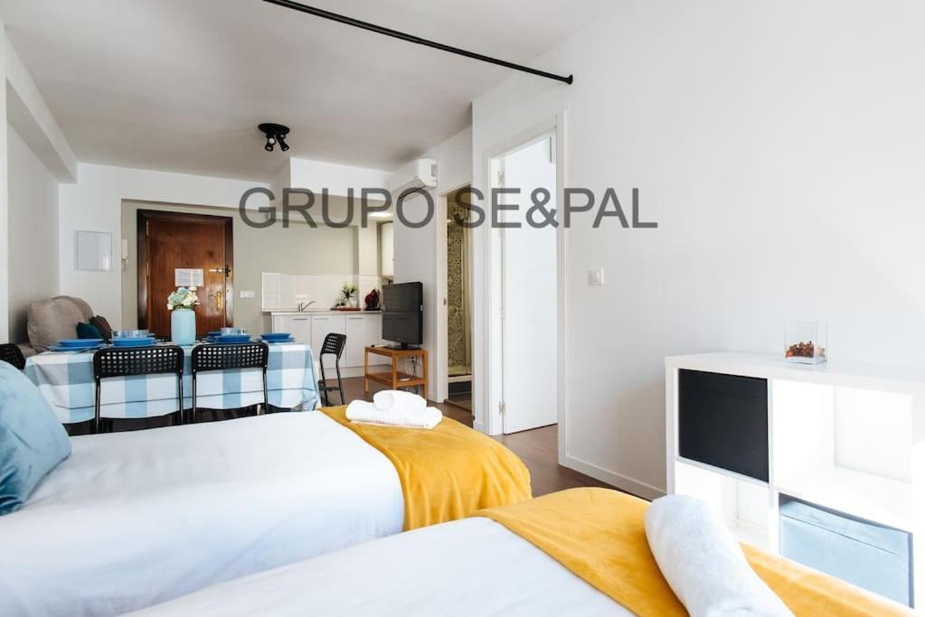Cder Apartment Center Cathedral And Alcazar Seville Exterior photo